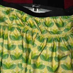 Green and Yellow Leaf Pattern Skirt